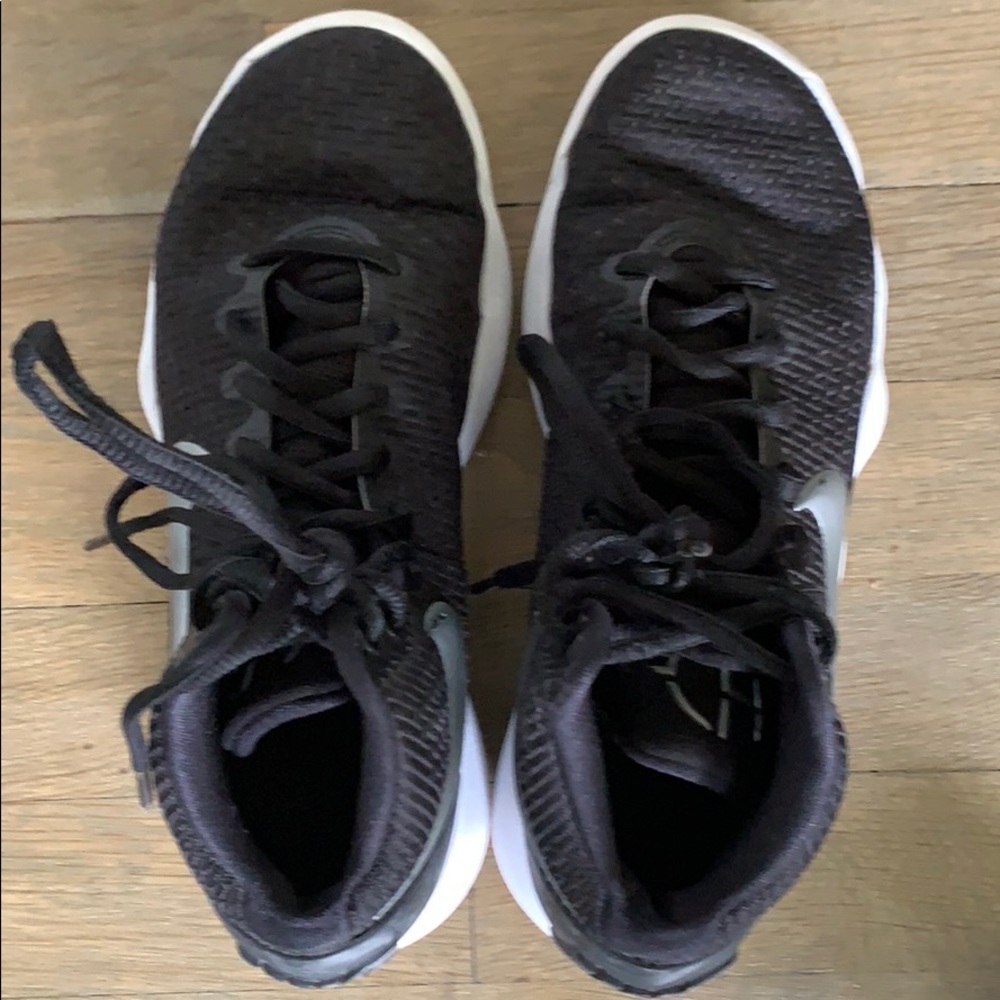Women’s black Nike basketball shoes